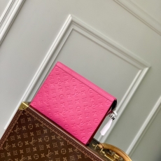 LV Clutch Bags